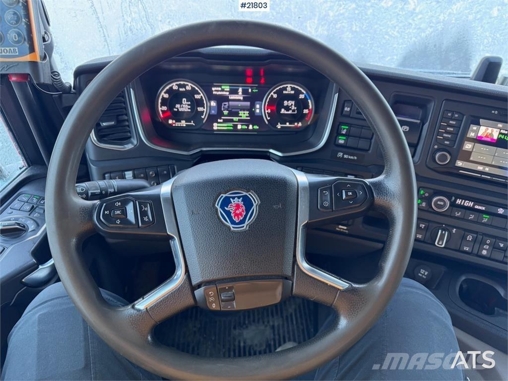 Scania P450 Camion con cassone scarrabile