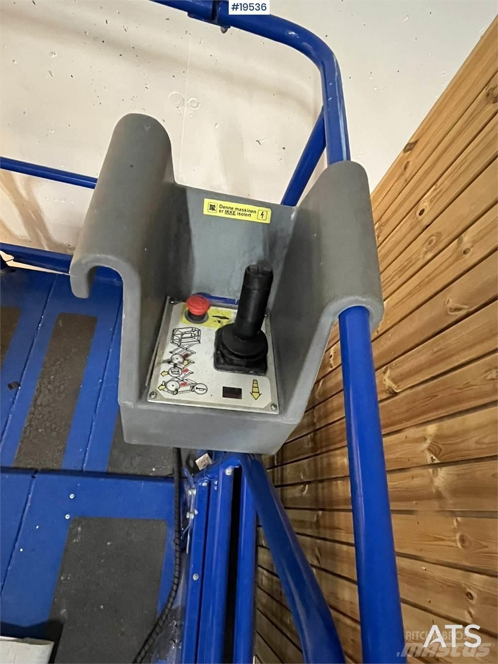 UpRight X26N Piattaforme cingolate, Piattaforme a ragno e Montacarichi