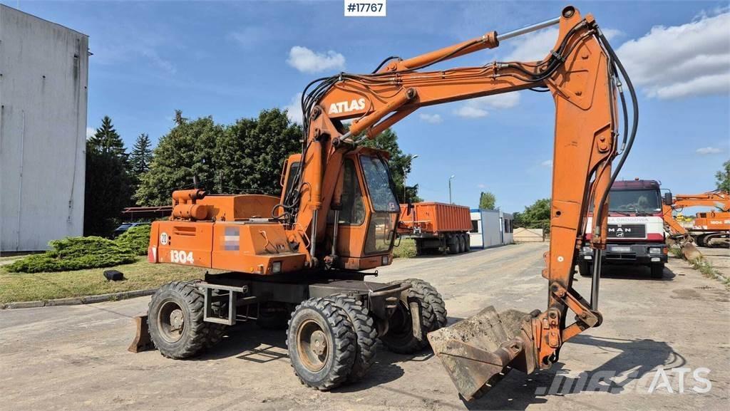 Atlas 1304 Escavatori gommati