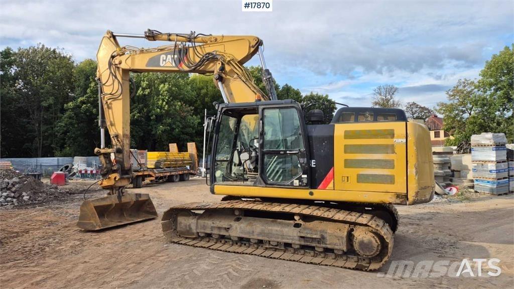 CAT 324E Escavatori cingolati
