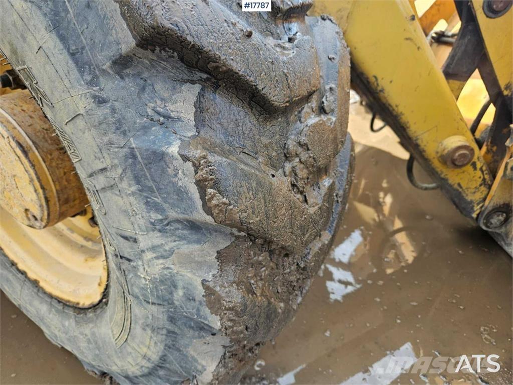 CAT 432E Terne