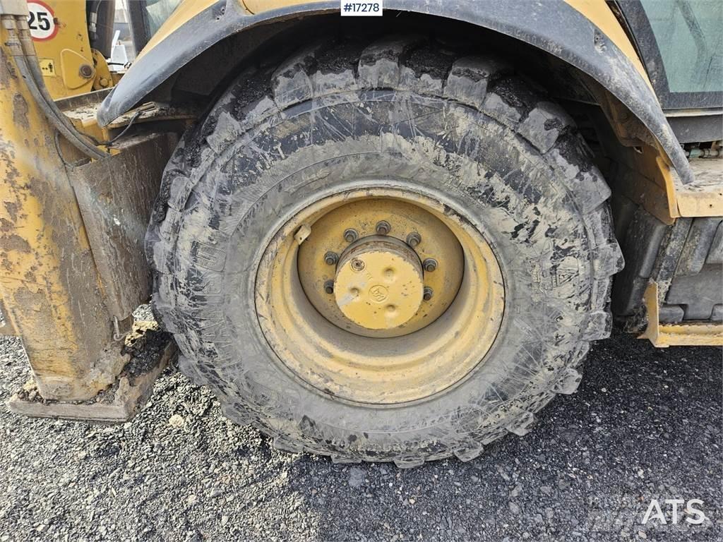 CAT 432F Terne