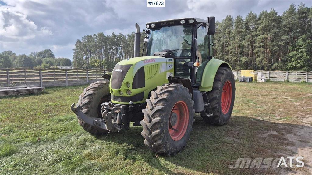 CLAAS ARION 640 Trattori