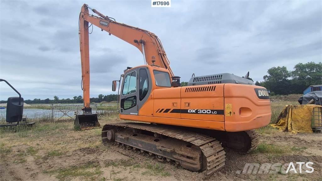Doosan DX 300 LC Escavatori cingolati