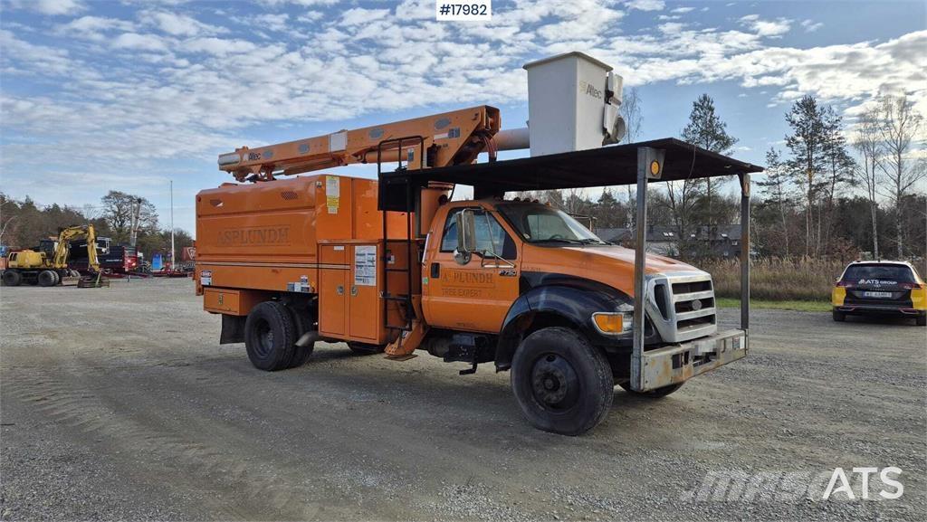 Ford F750 Autogru