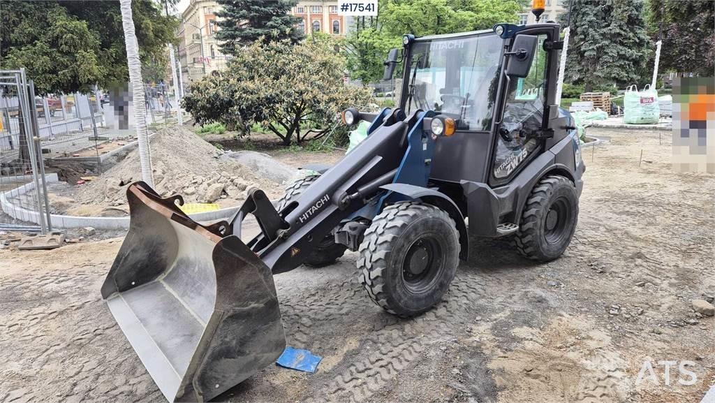 Hitachi ZW 75 Pale gommate