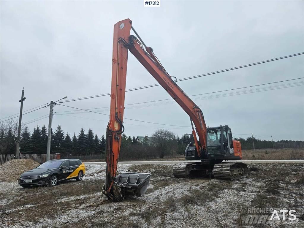 Hitachi ZX 225 US LC Escavatori cingolati