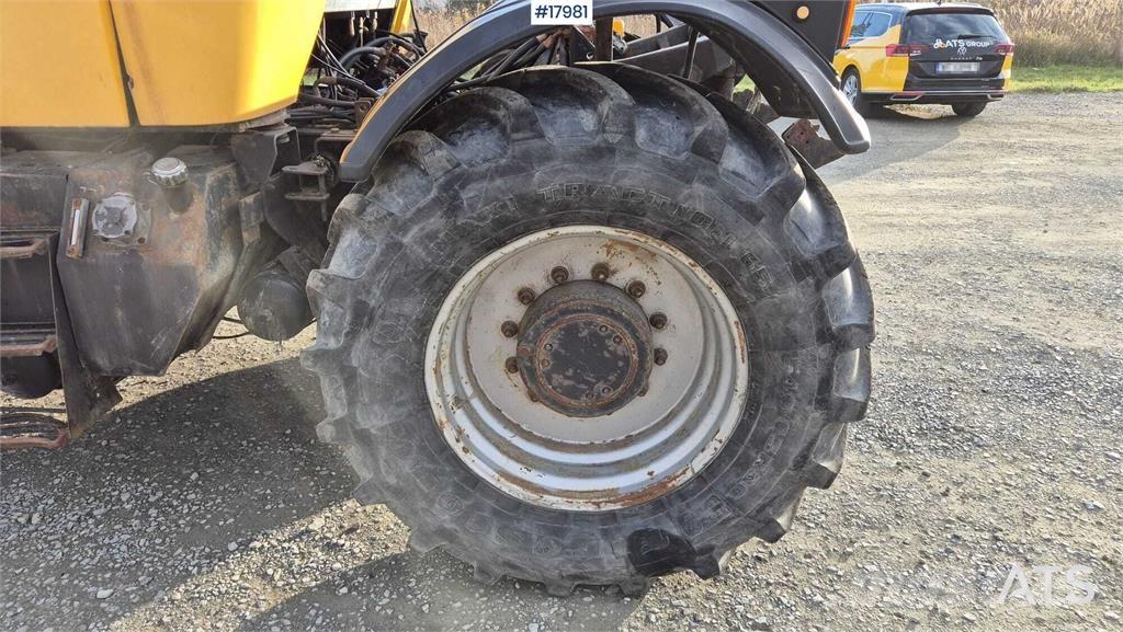 JCB FASTTRACK 3185 Trattori