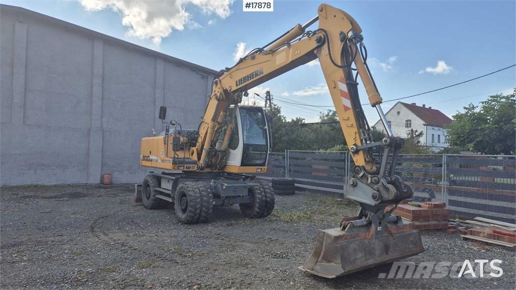 Liebherr A 900C Escavatori gommati