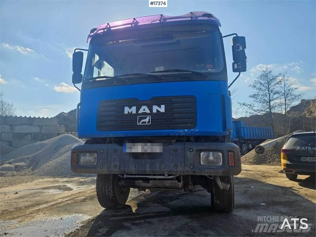 MAN 28.364 6x6 Camion ribaltabili