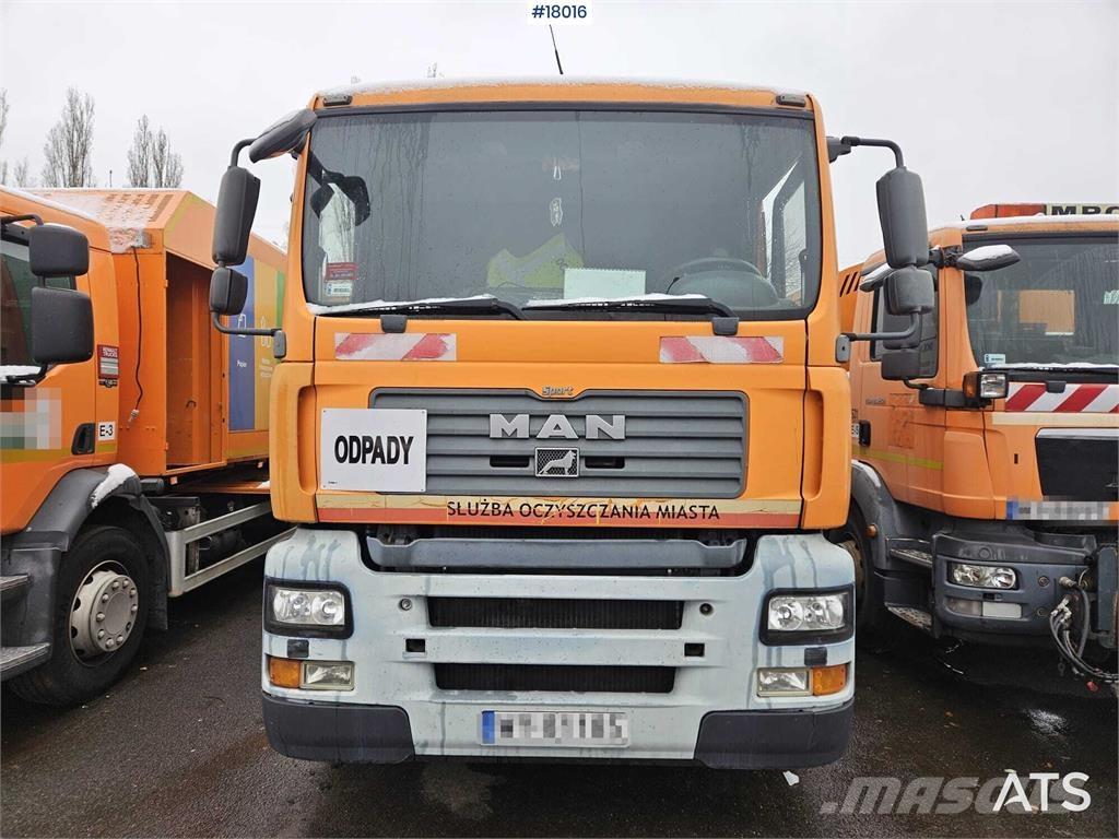 MAN TGA 26.320 Camion dei rifiuti