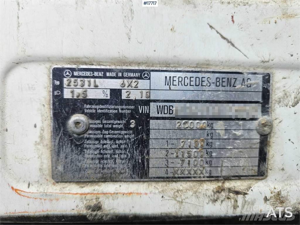 Mercedes-Benz 3734 Autobetoniere