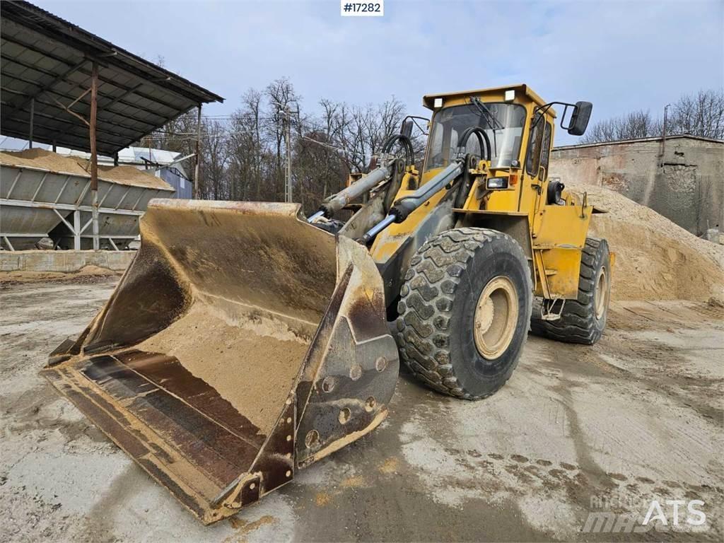 Volvo L120 Pale gommate