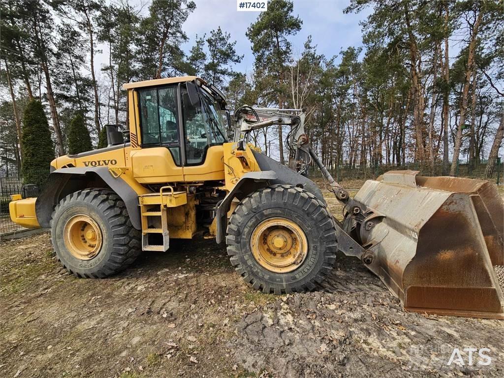 Volvo L120F Pale gommate