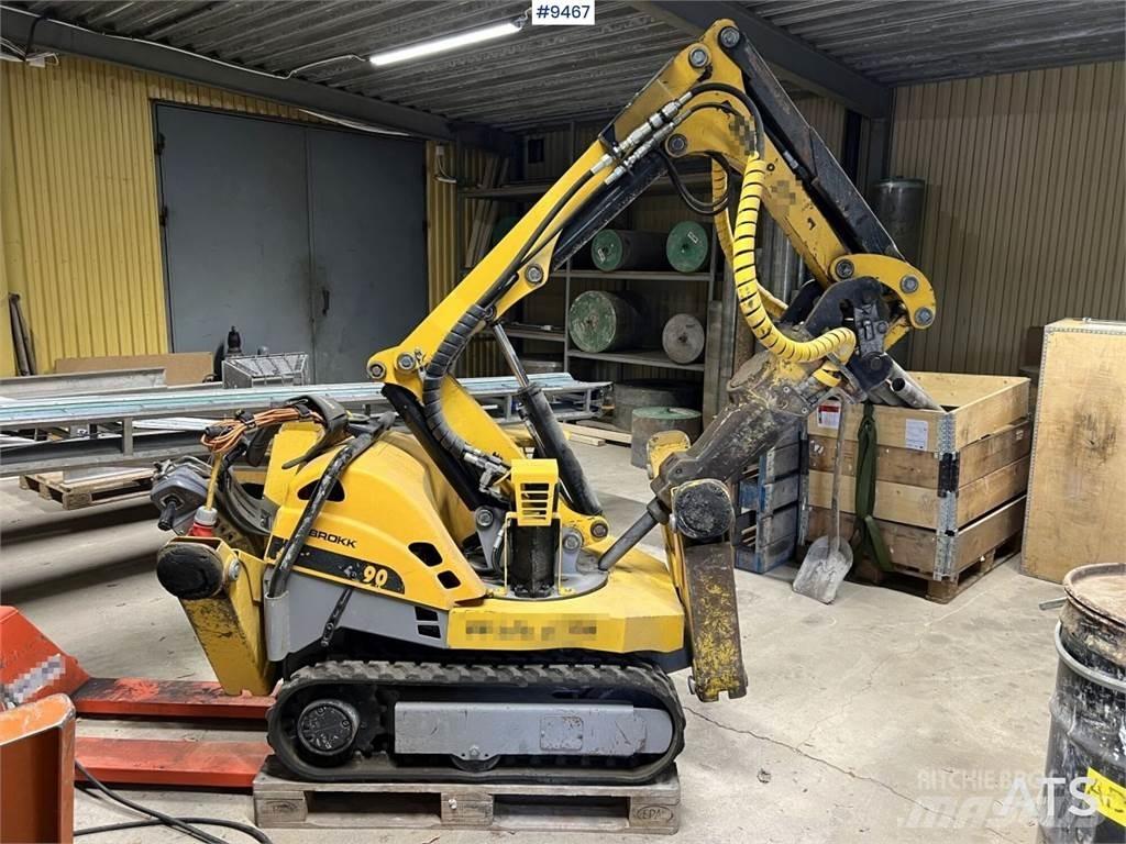 Brokk 90 Costruzioni - Altro
