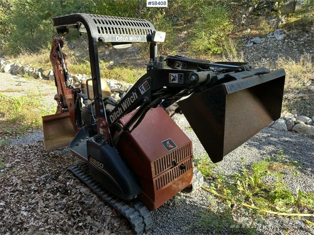 Ditch Witch XT850 Mini Pale Gommate