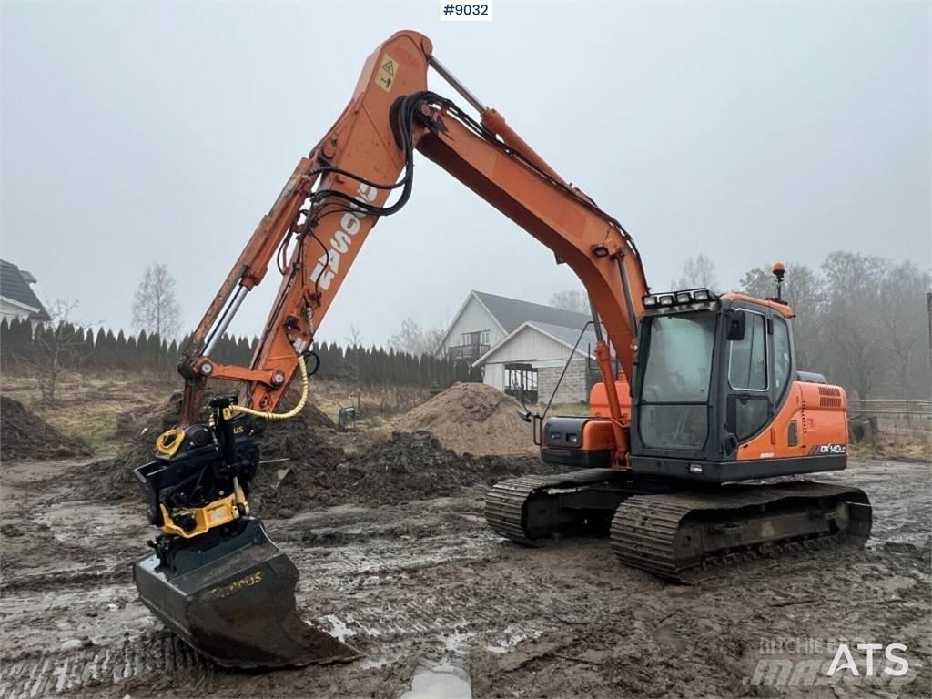 Doosan DX140LC Escavatori cingolati