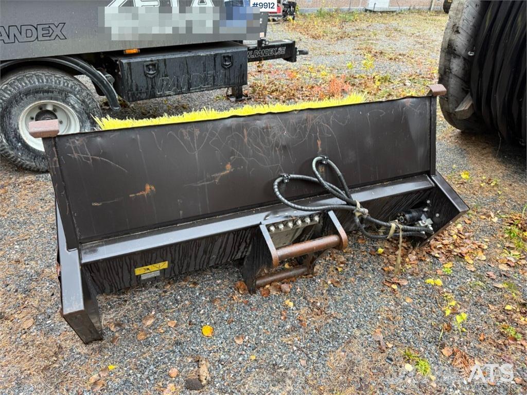 Engcon SOP-SR1800-S60 Spazzole