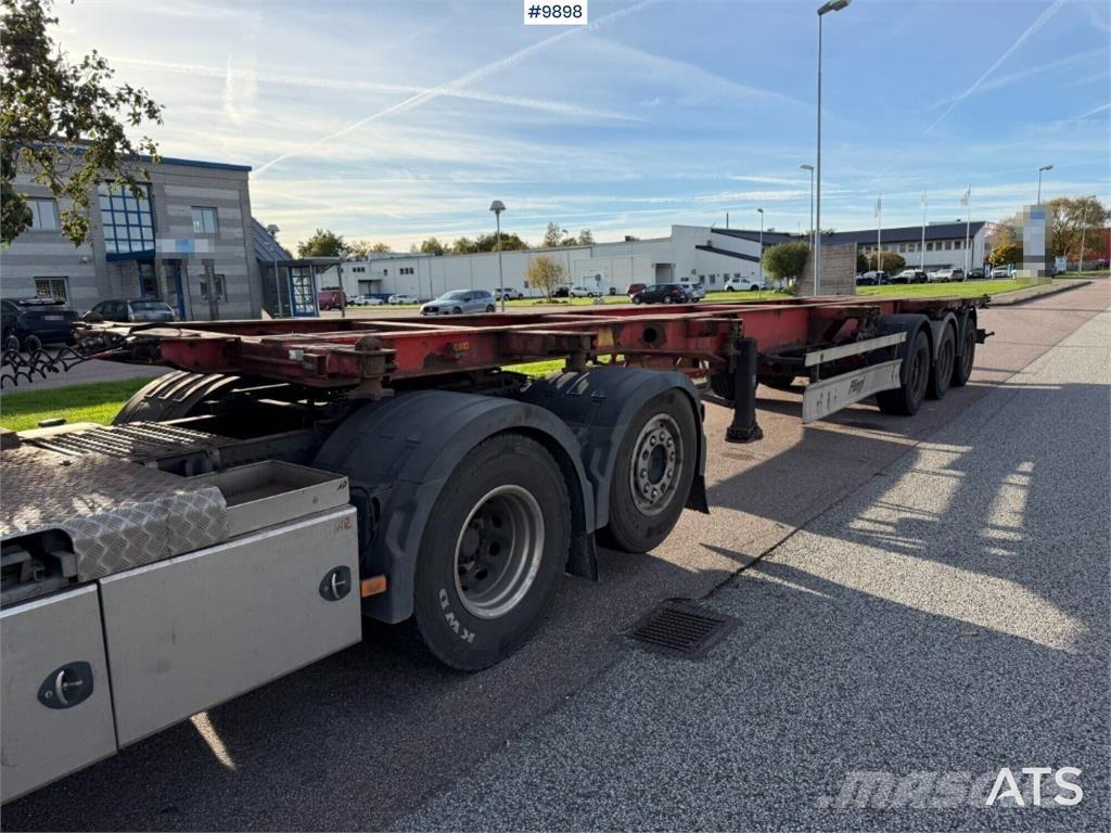 Fliegl SDS 400 Semirimorchi portacontainer