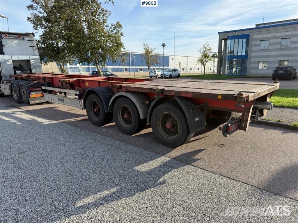 Fliegl SDS 400 Semirimorchi portacontainer