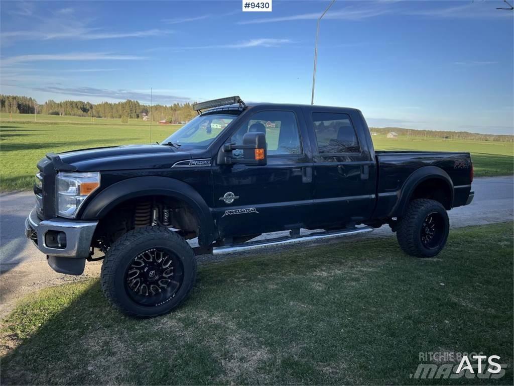 Ford F250 Furgone chiuso