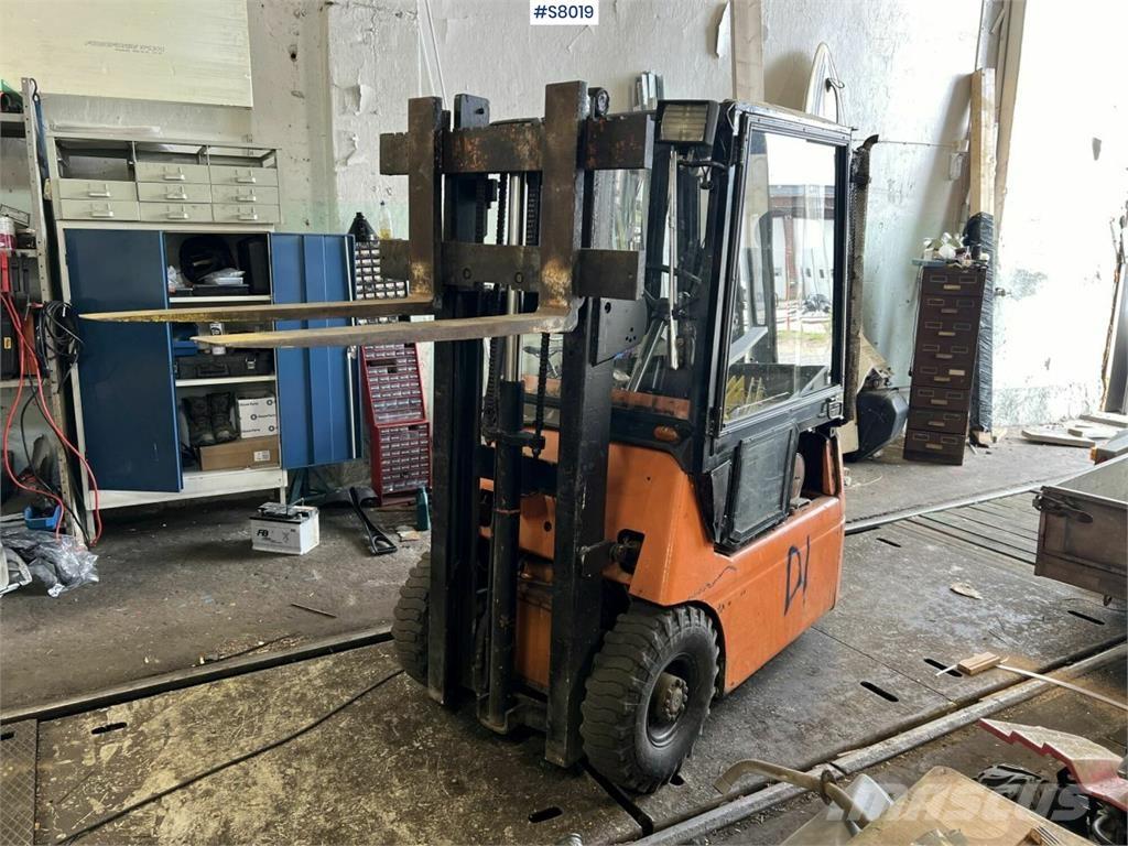 Hyster Bensindriven Carrelli elevatori-Altro