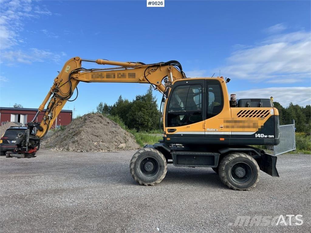 Hyundai 140W-9A Escavatori gommati