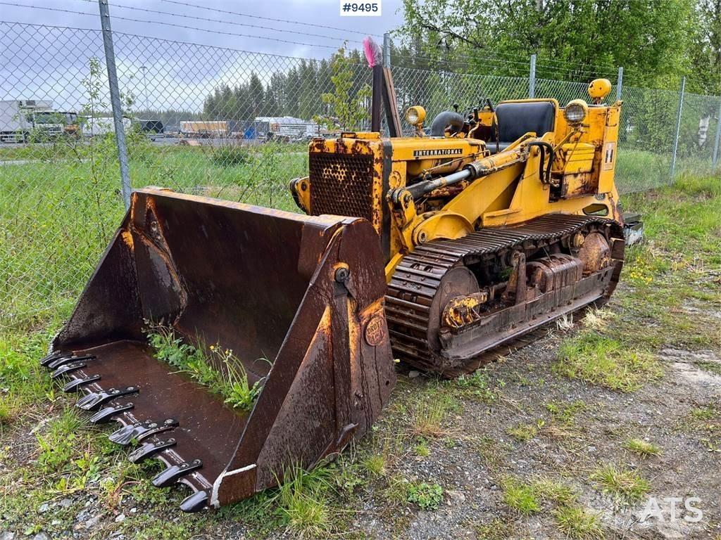 International L125 Dozer cingolati