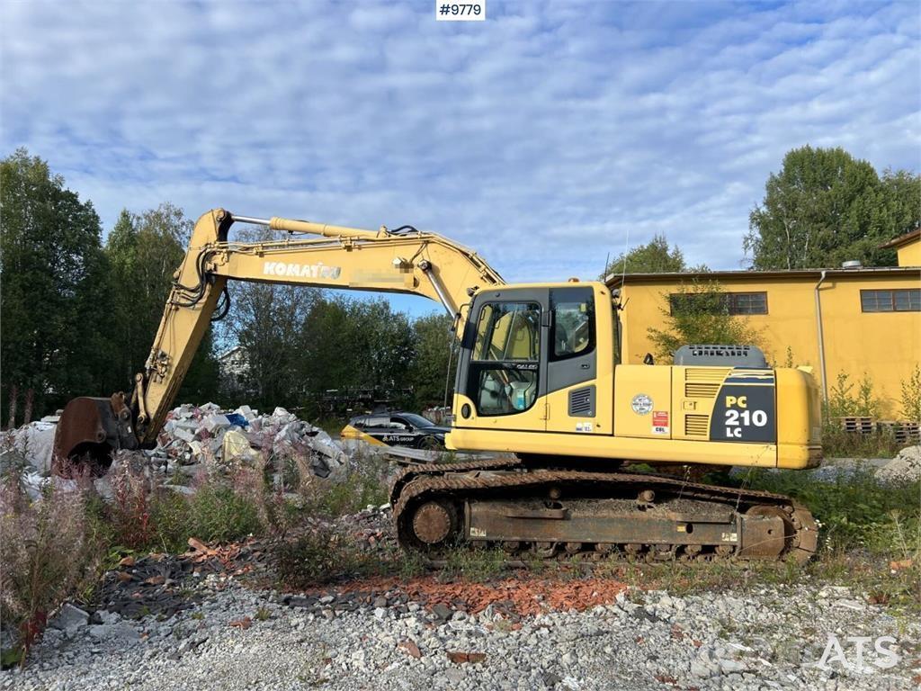 Komatsu PC210LC-8 Escavatori cingolati