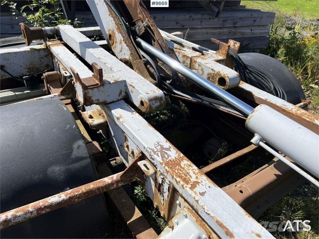 MAN VW 8,150 F Camion con gancio di sollevamento