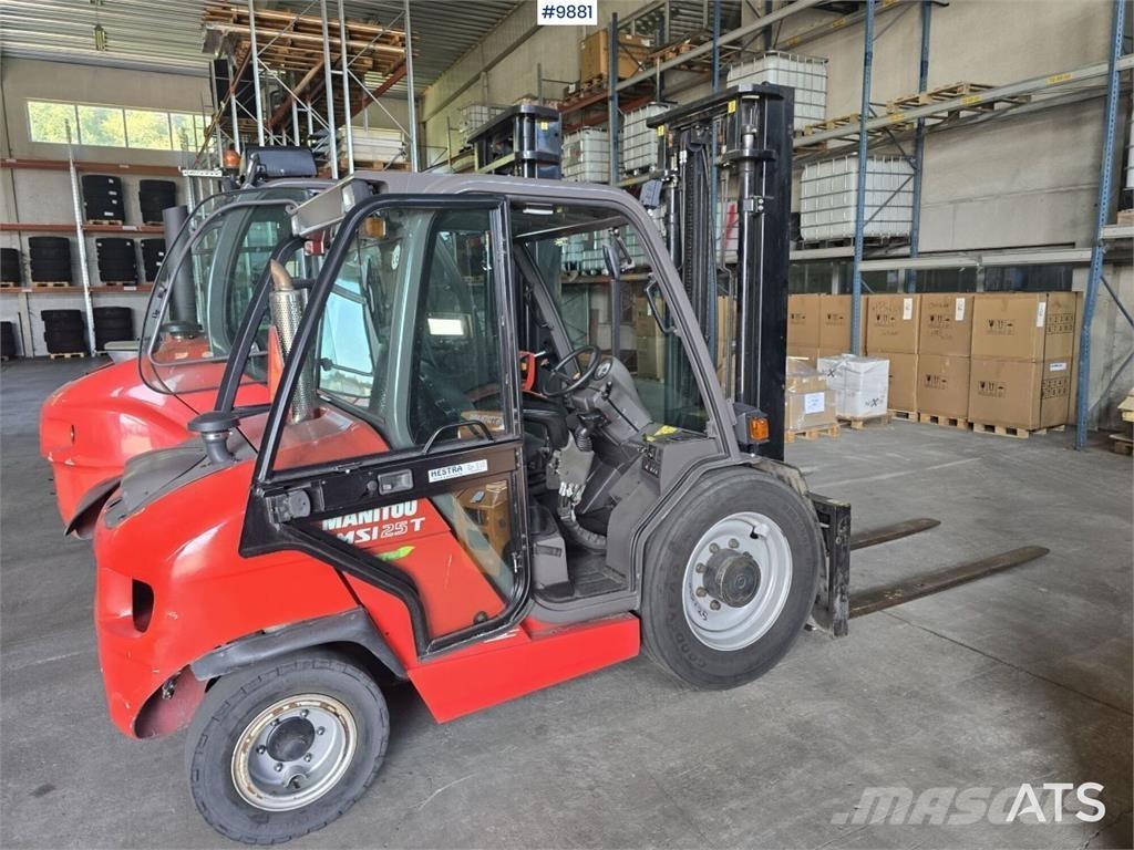 Manitou diesel truck Carrelli elevatori diesel