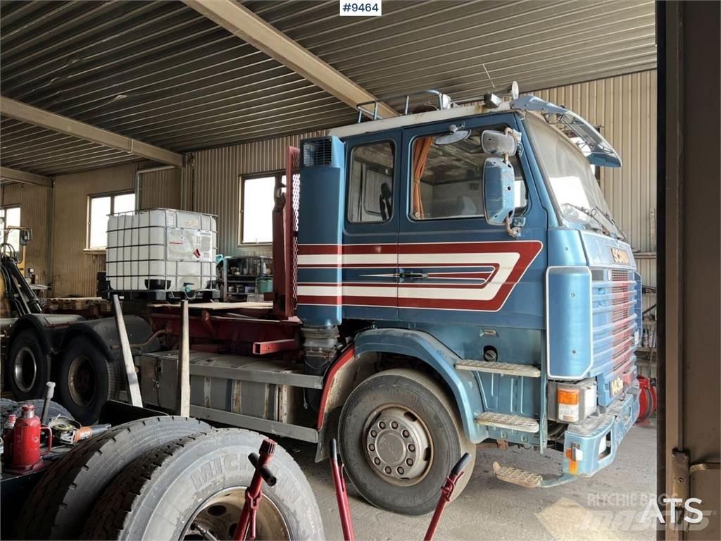 Scania R143 Camion con gancio di sollevamento
