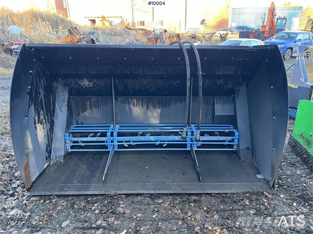 SE Equipment 114080 Benne