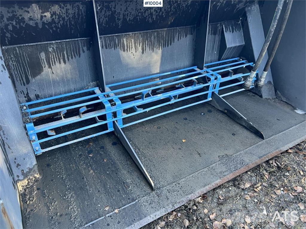SE Equipment 114080 Benne