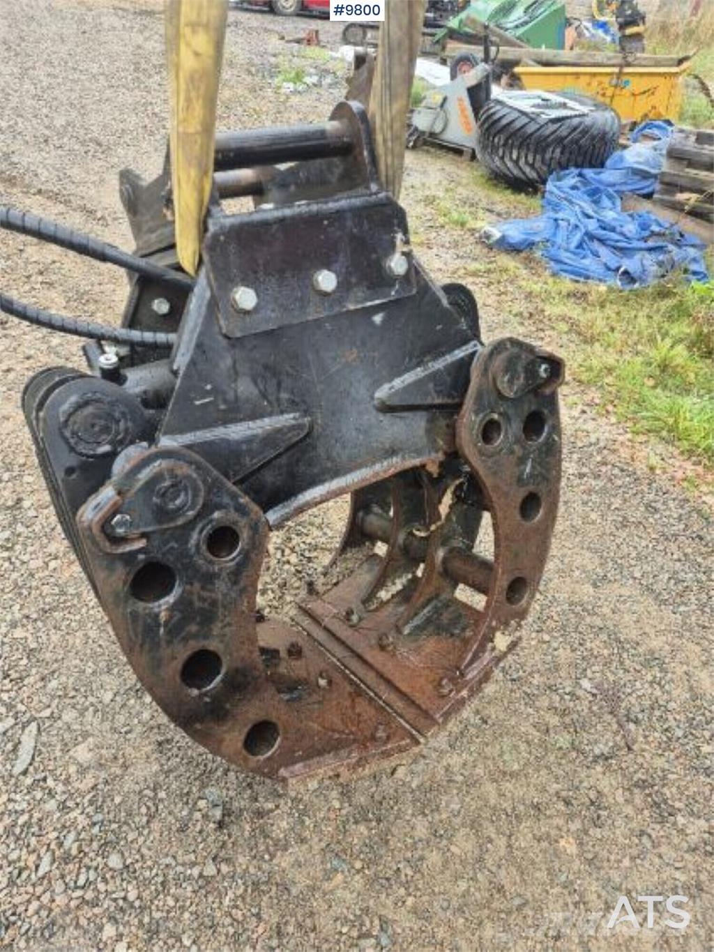 SE Equipment SES 20 Retroescavatori