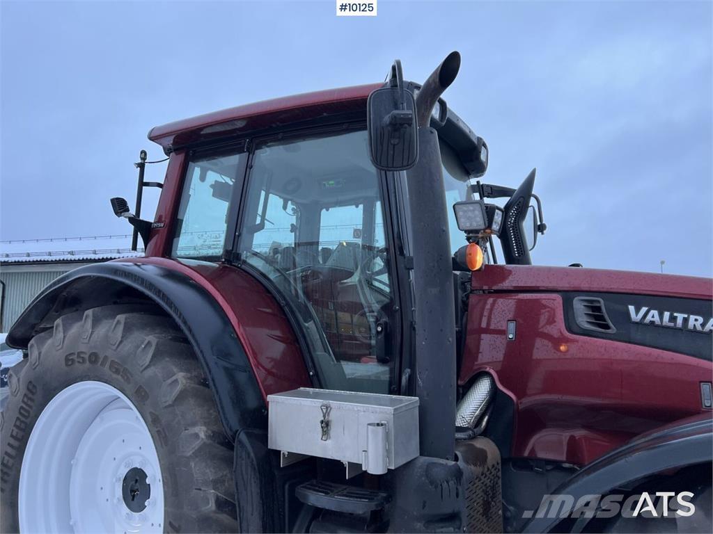 Valtra T213 Trattori