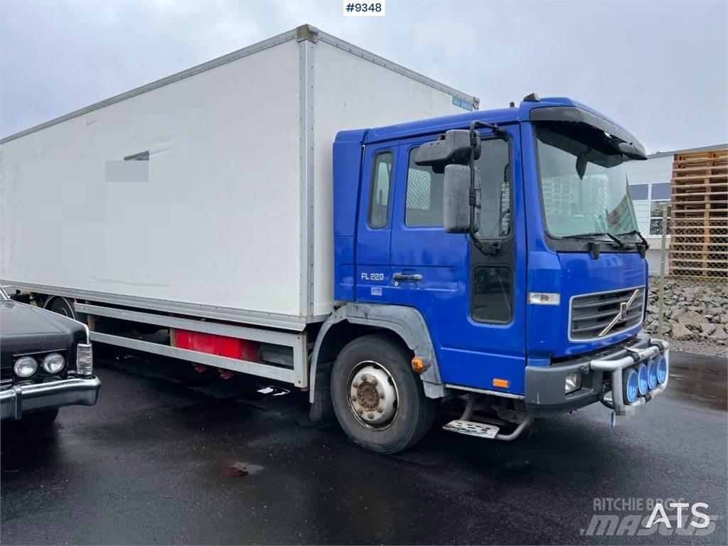 Volvo FL6 4X2 Camion cassonati