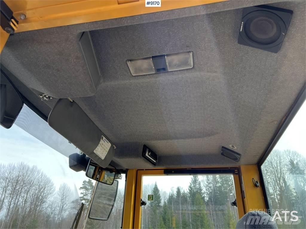 Volvo L50C Pale gommate