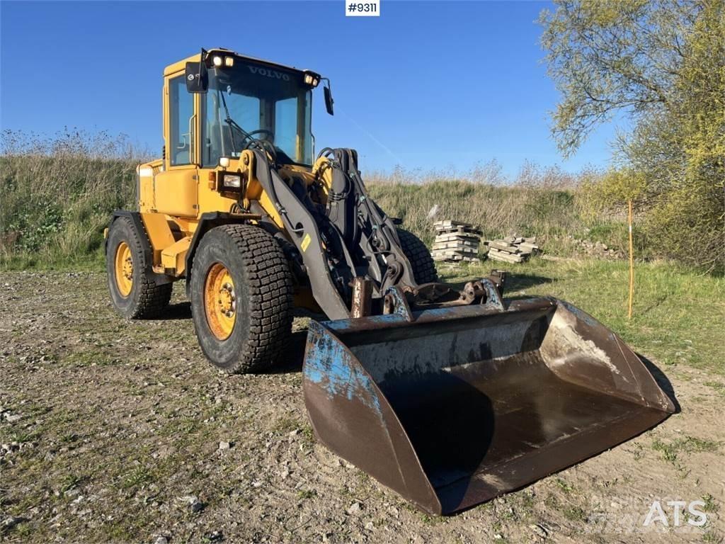 Volvo L50D Pale gommate