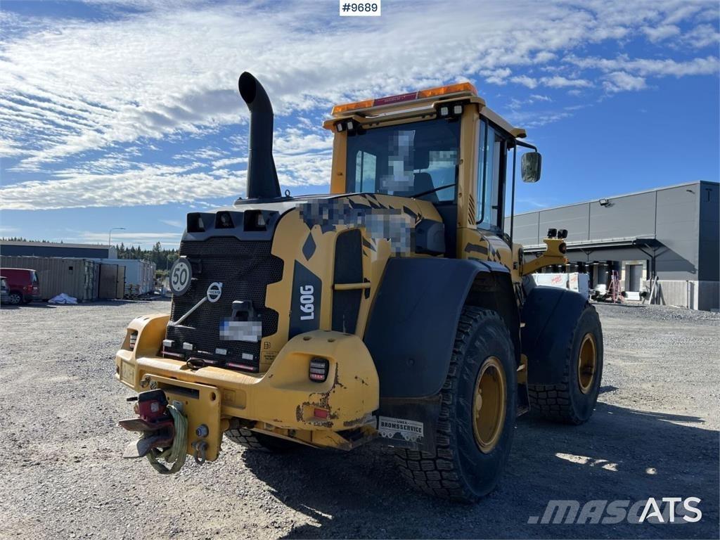 Volvo L60G Pale gommate
