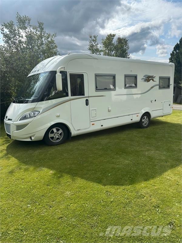  Campingbil Camper e roulotte