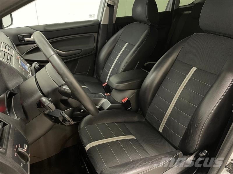 Ford Kuga Auto