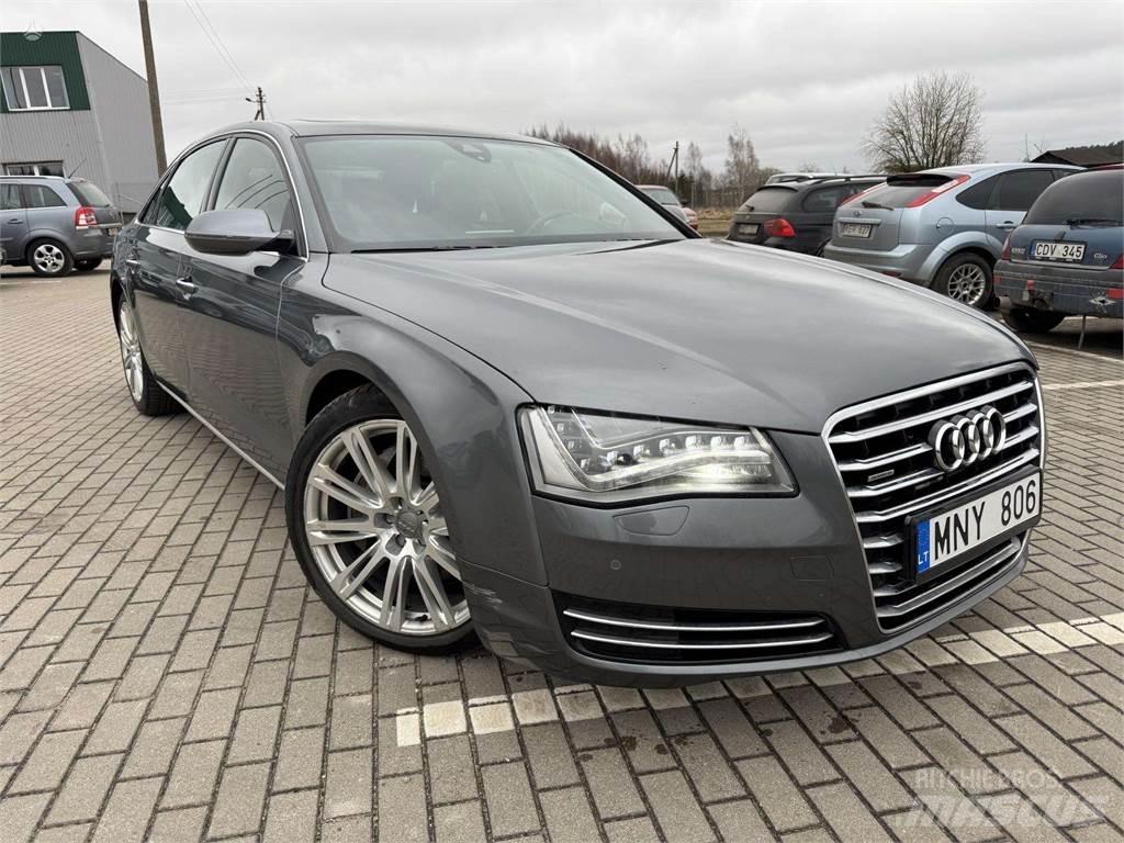 Audi  Auto