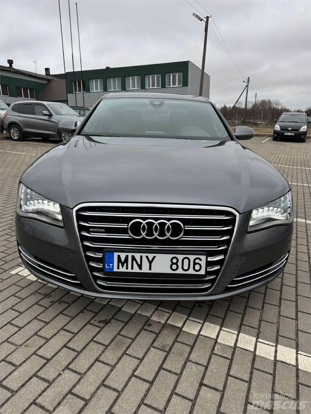 Audi  Auto