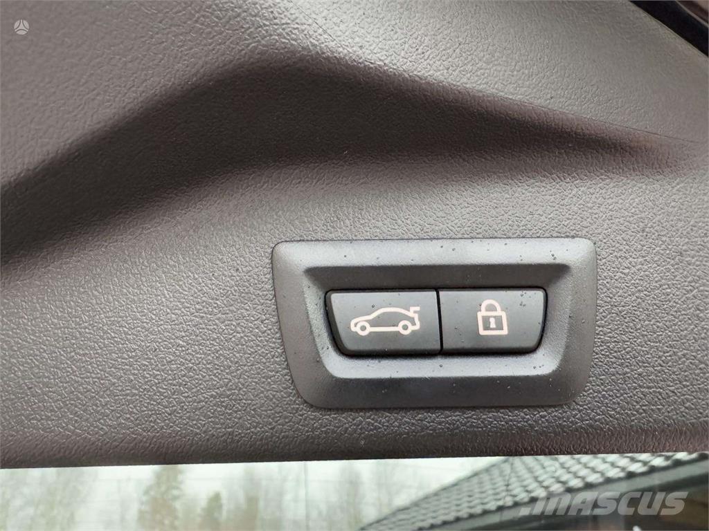 BMW  Auto