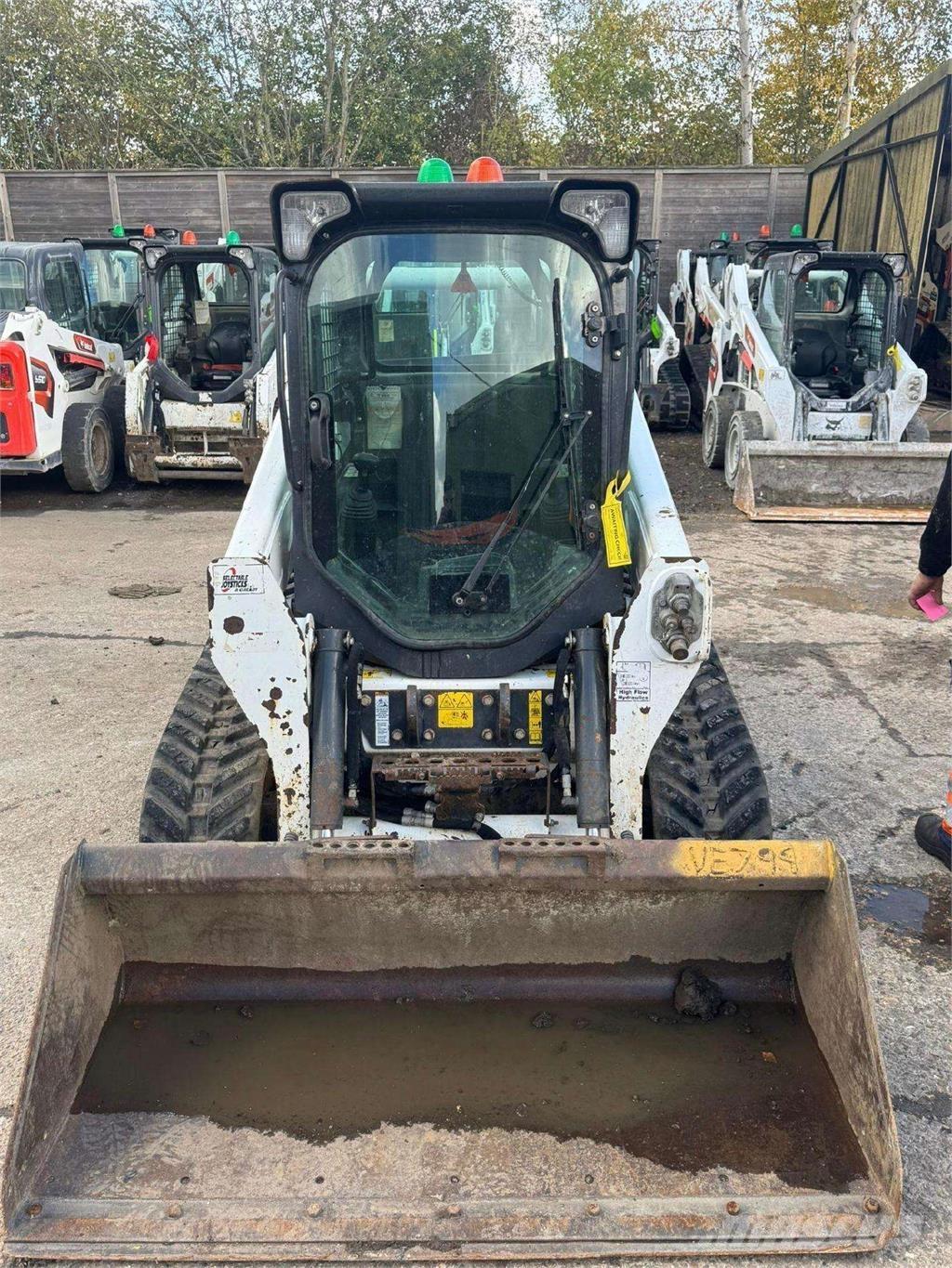 Bobcat T590 Mini pale
