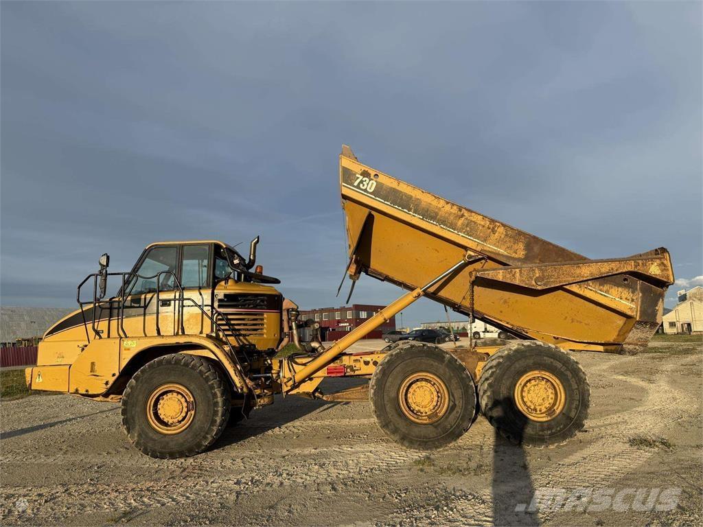 CAT 730 Dumpers articolati