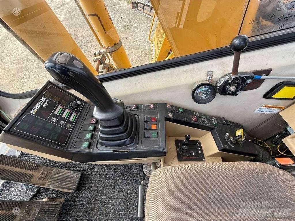 CAT M 315 Escavatori gommati