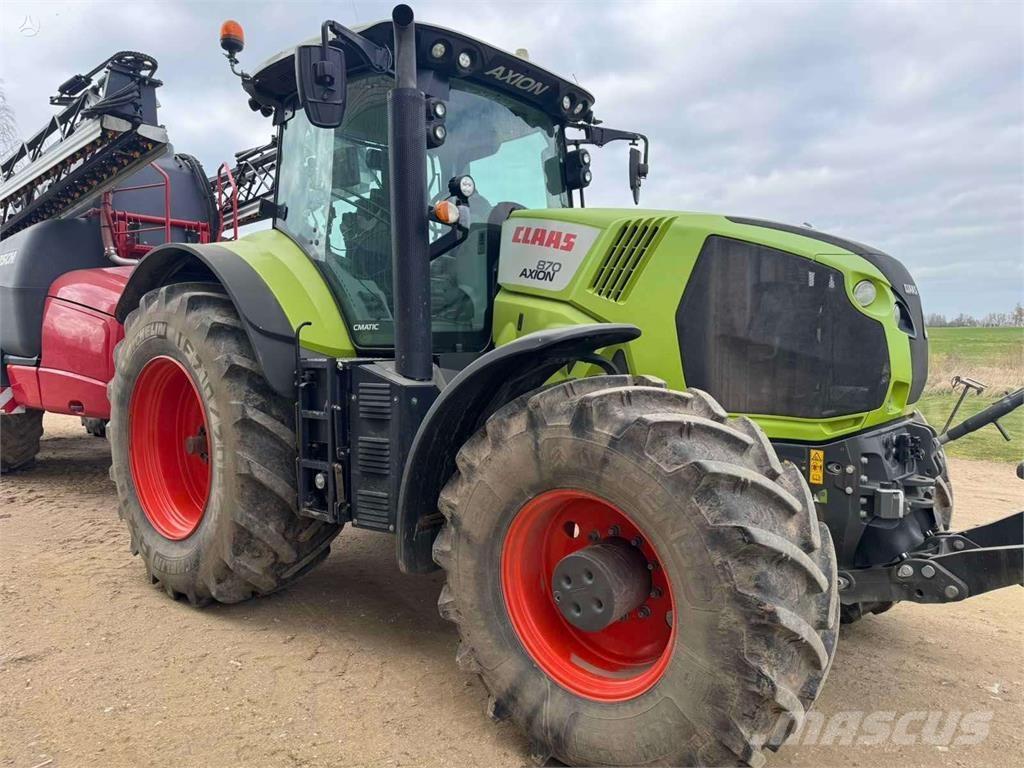 CLAAS Axion 870 Trattori