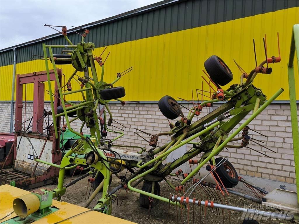 CLAAS VOLTO 870 Ranghinatori